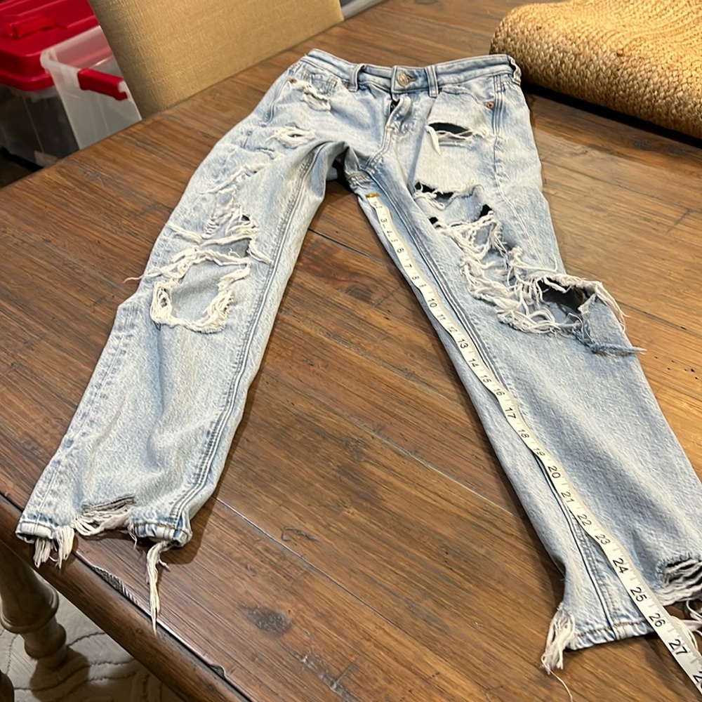 American Eagle Highest RiseBoyfriend Comfort Stretch WaistbandJeans size 0 reg